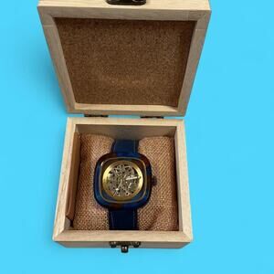 Avant wood blue skeleton watch